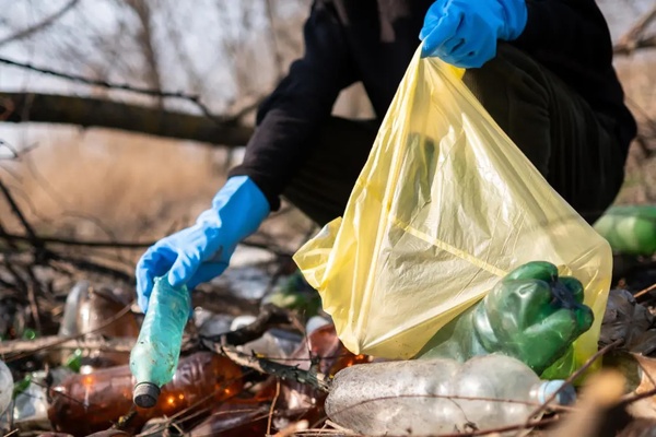 Environmental Impact of Sharps Waste Disposal