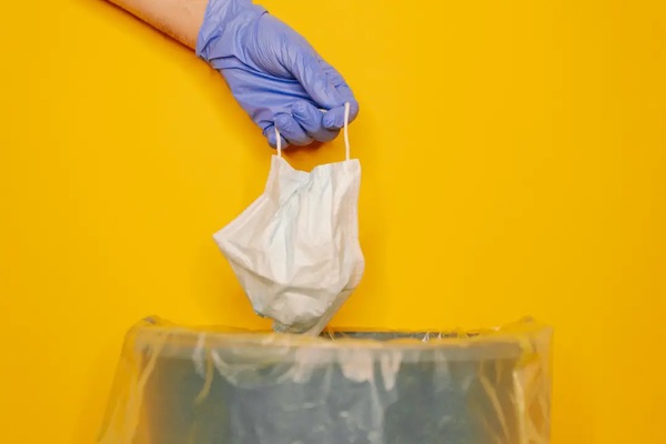 Handling Infectious Clinical Waste